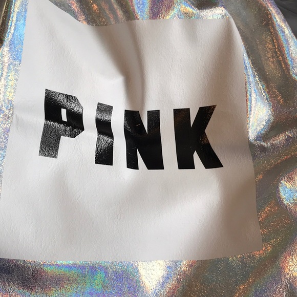 BNWT & IN PKG VS PINK  anorak & cinch tote - Picture 8 of 8